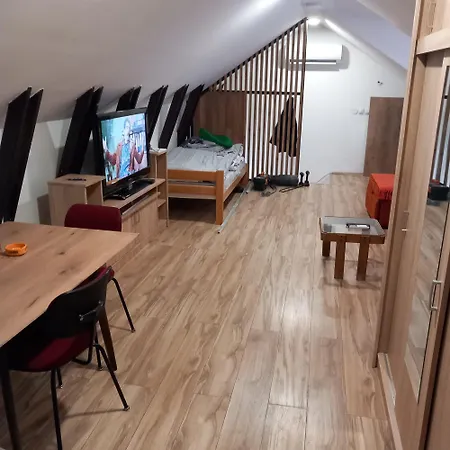 Lejlighed 1 Porodicni